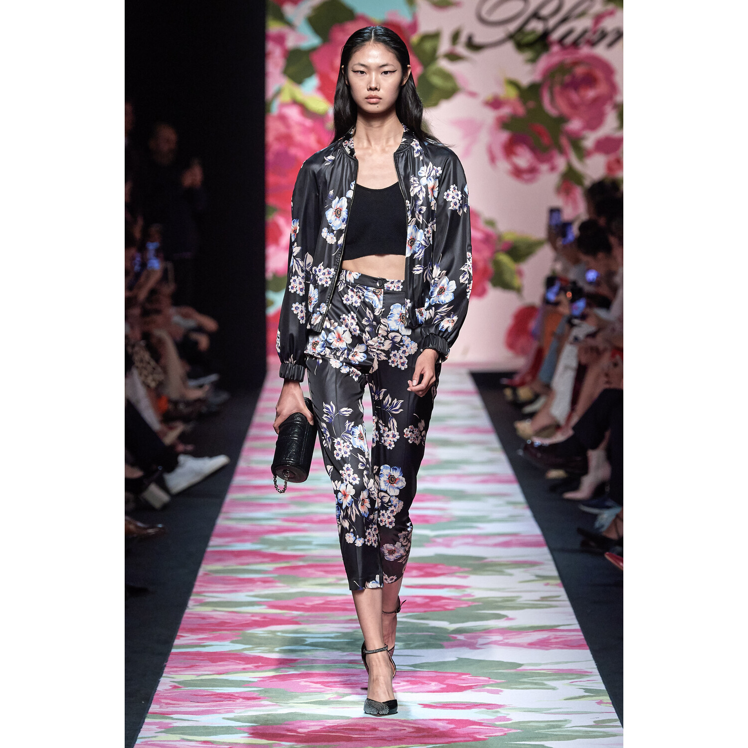 Фото Blumarine Spring 2020 / Blumarine весна-лето 2020 / Неделя моды: Милан
